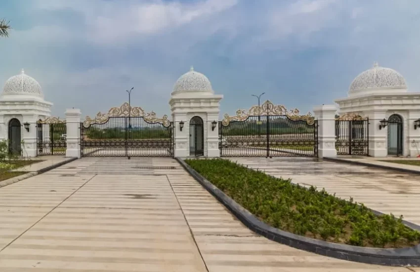 4 BHK and Store with Utility 3219 sq.ft Penthouse in New Chandigarh | Call +917717527851