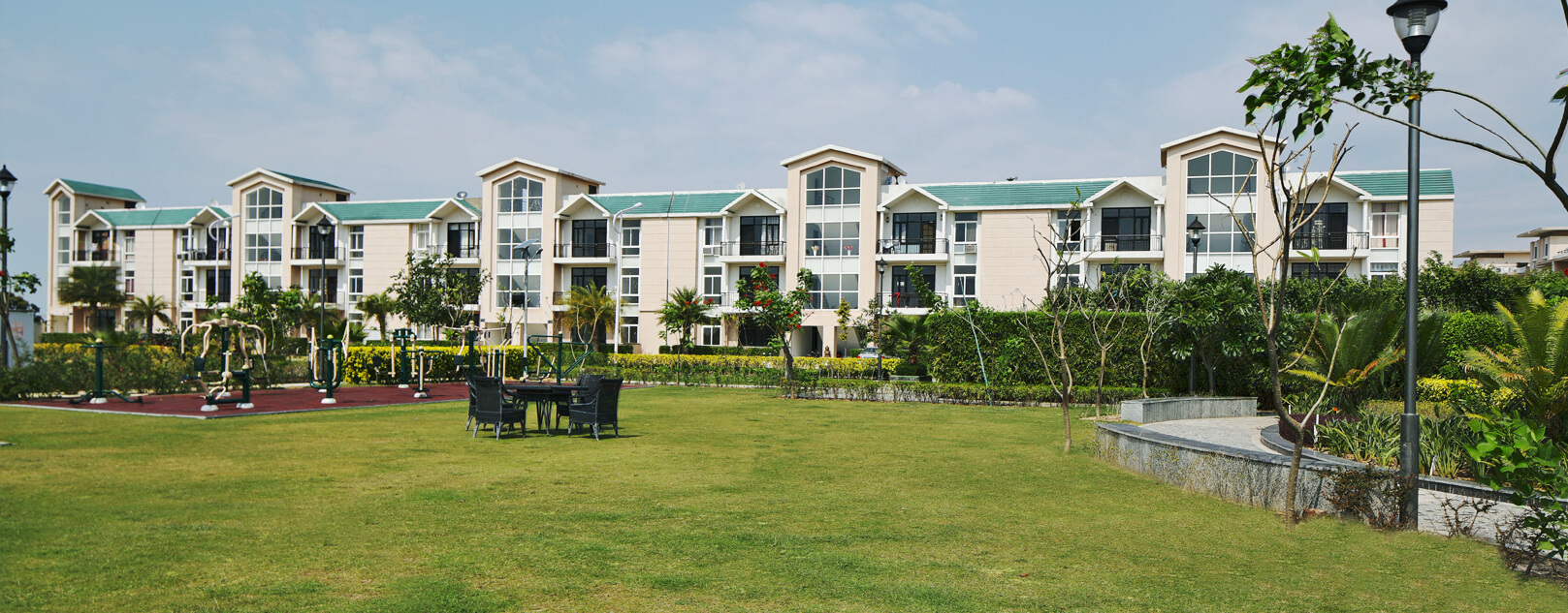 Omaxe-Silver-Birch-New-Chandigarh-03